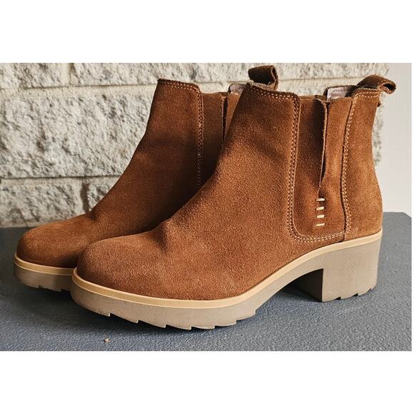 Brantano Slip On Chunky Heel Leather Boots, Flexible Ankle , Womens Sz 8 - Picture 1 of 8